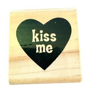 CTMH Co Heart Kiss Me Mounted Rubber Stamp EUC